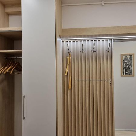 Apartament W Kolorze Mięty Warszawa Zewnętrze zdjęcie