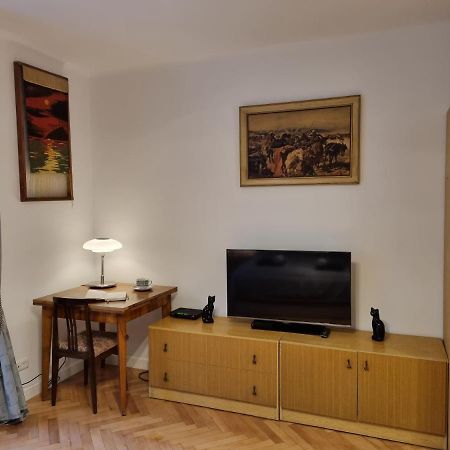 Apartament W Kolorze Mięty Warszawa Zewnętrze zdjęcie