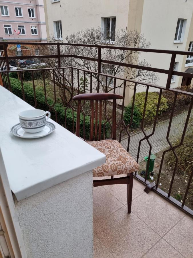 Apartament W Kolorze Mięty Warszawa Zewnętrze zdjęcie